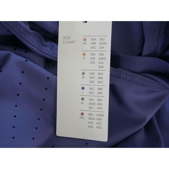 ALL IN MOTION Crop Top / Sports Bra Size Medium - Picture 7 of 7